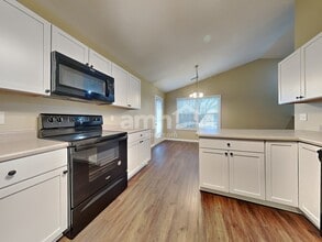 209 Jay Rd in Union, OH - Building Photo - Building Photo