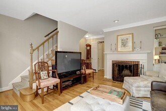 1119 Michigan Ct in Alexandria, VA - Building Photo - Building Photo