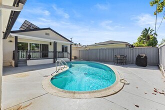 4946 63rd St in San Diego, CA - Building Photo - Building Photo