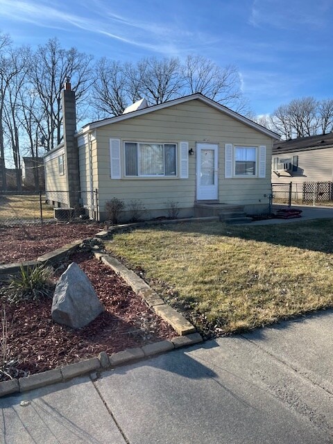 58735 Stevens St in New Haven, MI - Building Photo