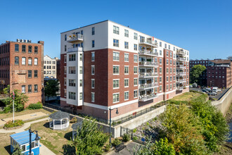 Riverside Place in Haverhill, MA - Building Photo - Building Photo