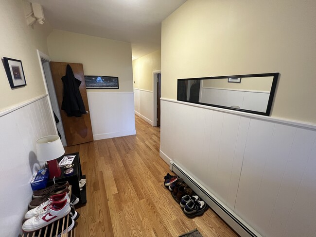 29 Cameron Ave, Unit 1, Unit 1