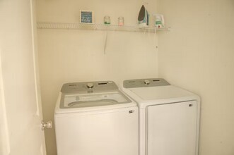 6253 N Liverpool St in Aurora, CO - Building Photo - Building Photo