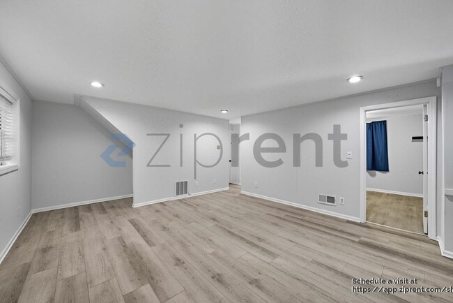 792 Marstevan Dr NE in Atlanta, GA - Building Photo - Building Photo