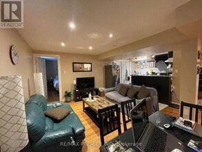 5629 Haddon Hall Rd in Mississauga, ON - Building Photo - Building Photo