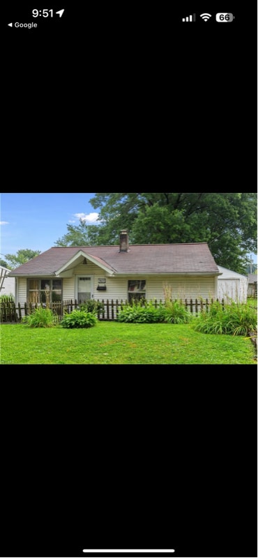 property at 7427 Glenwood Ave
