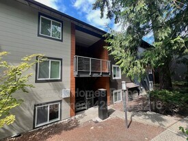 12219 NE Bel Red Rd in Bellevue, WA - Building Photo