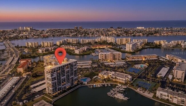 7300 Sun Island Dr S