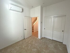 8444 Milk Thistle Ln in Chino, CA - Building Photo - Building Photo