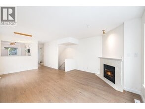 8431 Jellicoe St in Vancouver, BC - Building Photo - Building Photo