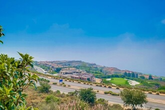 3304 Palo Vista Dr in Rancho Palos Verdes, CA - Foto de edificio - Building Photo