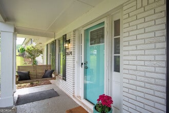 2674 W Rugby Ave in East Point, GA - Building Photo - Building Photo