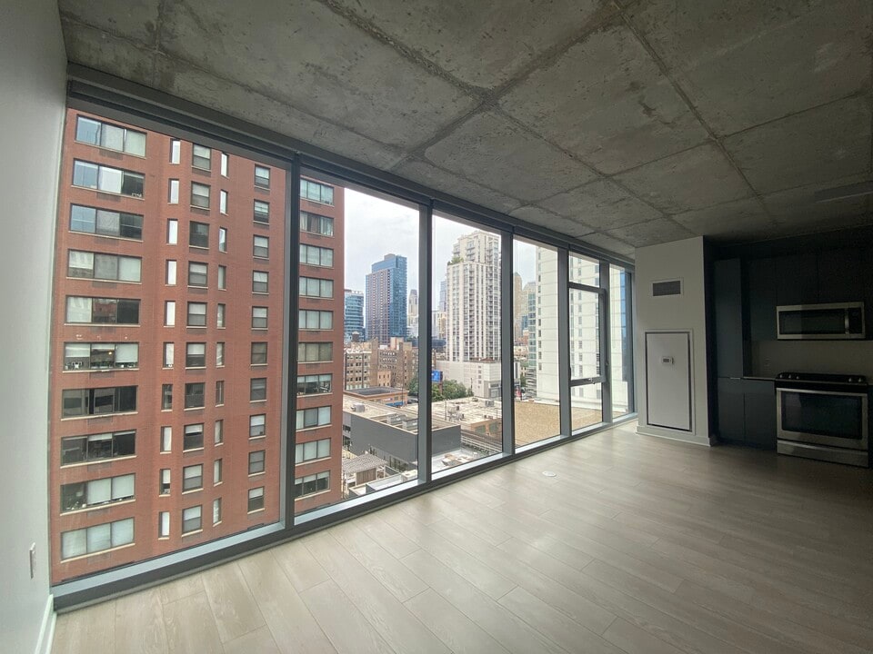 414 N Wells St in Chicago, IL - Building Photo