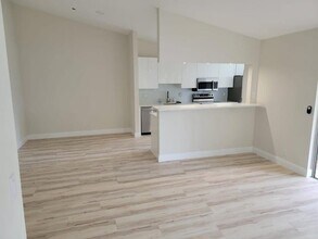 2733 Zorno Way in Delray Beach, FL - Building Photo - Building Photo