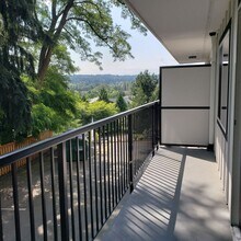 9110 Redmond - Woodinville Rd NE in Redmond, WA - Building Photo - Building Photo