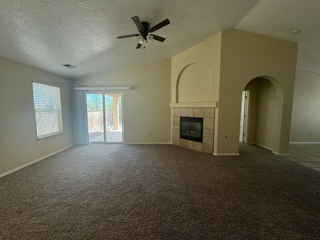 490 Blue Sage Ave SW in Los Lunas, NM - Building Photo - Building Photo