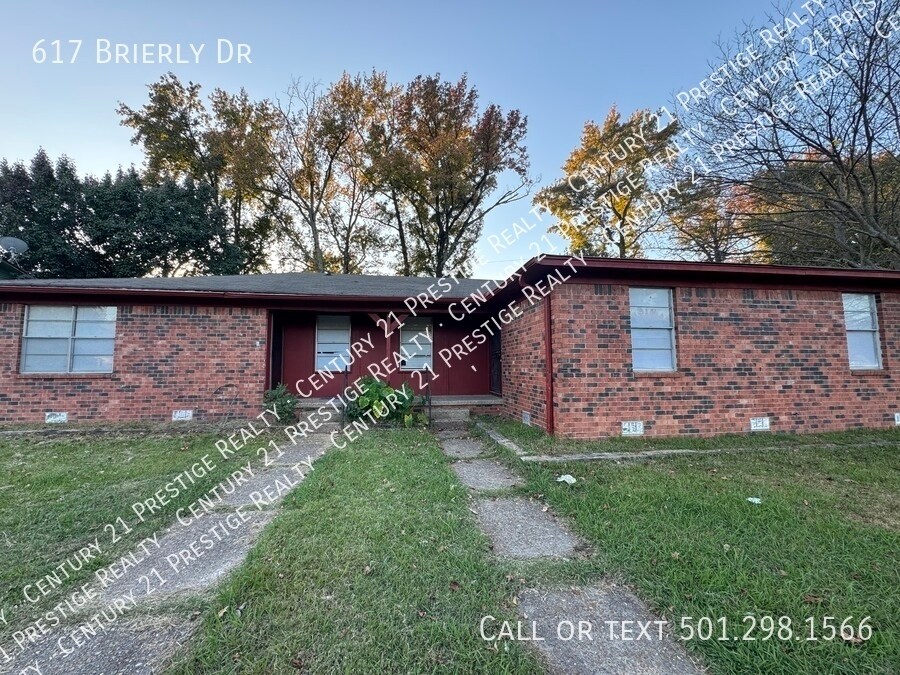 617 Brierly Dr in Sherwood, AR - Building Photo