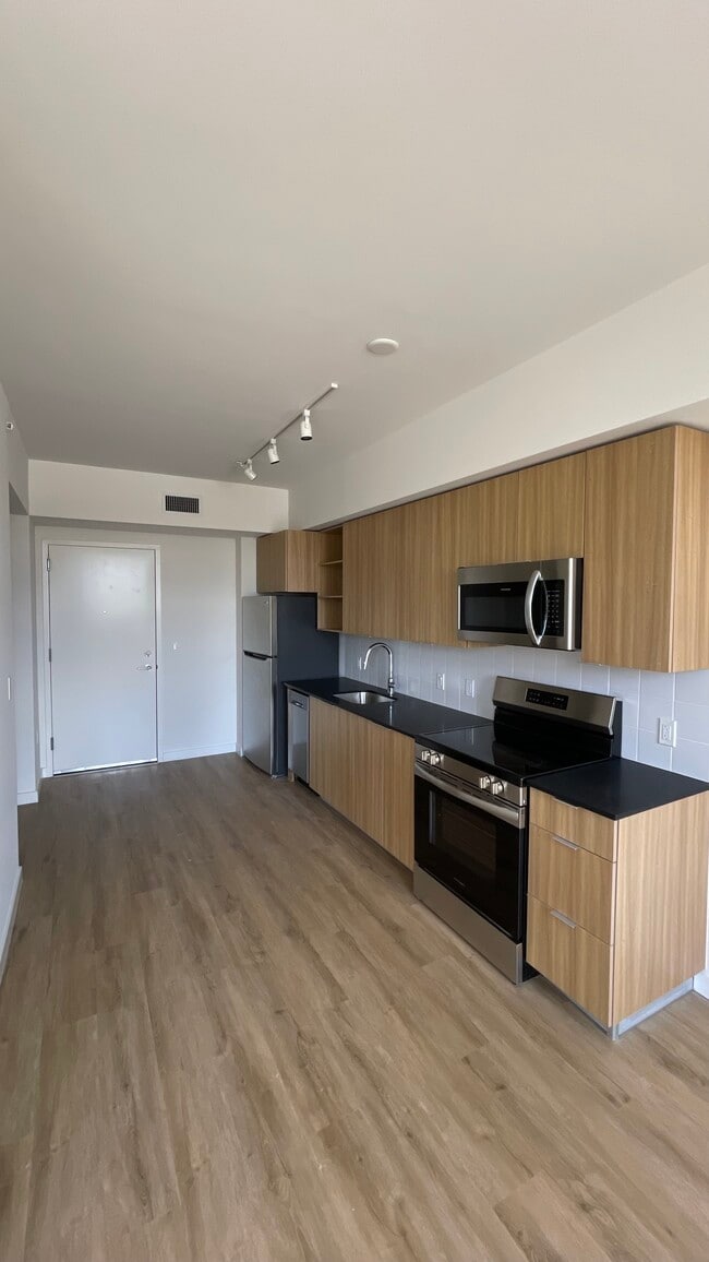 property at 2881 E 9th Ave