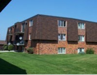 Building Photo - Coach lite-Camelot Village Apartments in Blasdell, New York