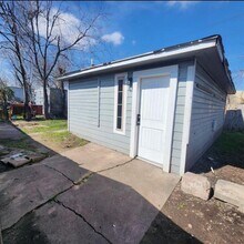 1411 E 36th St in Houston, TX - Building Photo - Building Photo