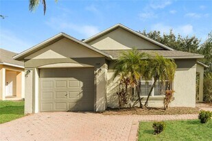 1107 Mariner Cay Dr in Haines City, FL - Building Photo