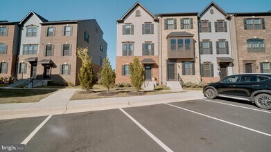 2630 Jetstream Rd in Herndon, VA - Building Photo - Building Photo