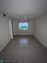 108 Gardens Dr photo'