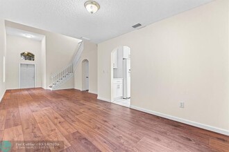 17137 NW 13th St in Pembroke Pines, FL - Building Photo - Building Photo