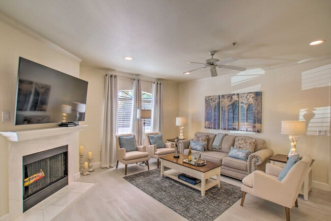 15095 N Thompson Peak Pkwy