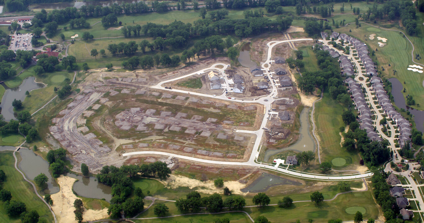 Legacy Pointe in Avon Lake, OH - Building Photo