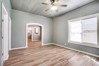 415 5th St in Rosenberg, TX - Foto de edificio - Building Photo