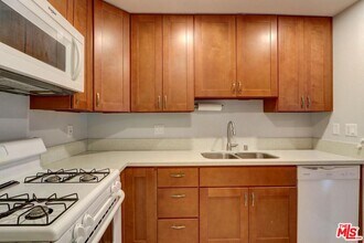 1275 Seacliff Ct in Ventura, CA - Building Photo - Building Photo