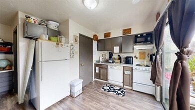 725 Peppertree Dr, Unit 22 in Bryan, TX - Foto de edificio - Building Photo