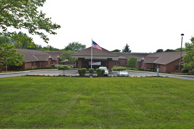 Jackson Ridge Independent Living in Canal Fulton, OH - Building Photo - Building Photo