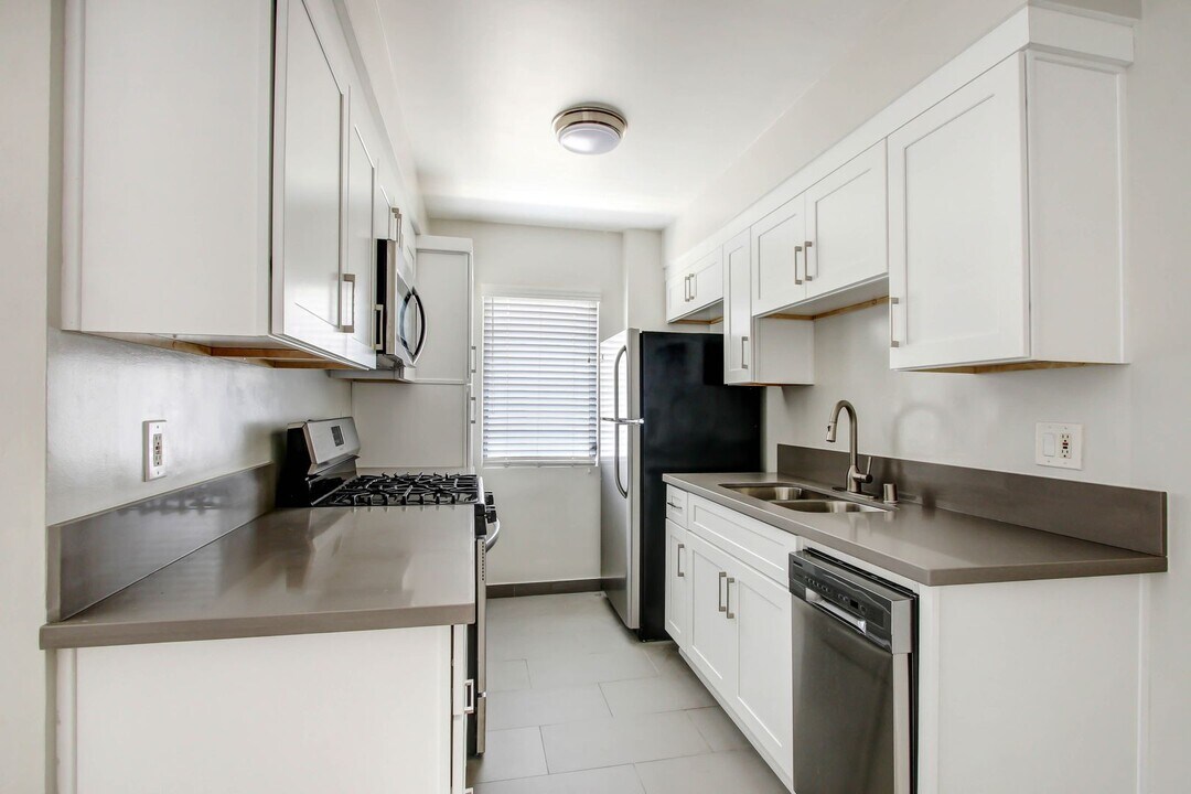 1314 Euclid St in Santa Monica, CA - Building Photo