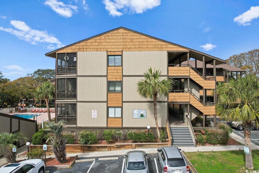 605B 17th Ave S in North Myrtle Beach, SC - Building Photo