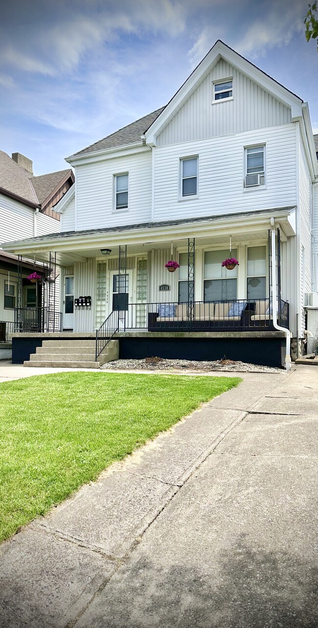 4530 Lafayette Avenue in Cincinnati, OH - Foto de edificio - Building Photo