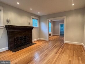 3711 Warren St NW in Washington, DC - Building Photo - Building Photo