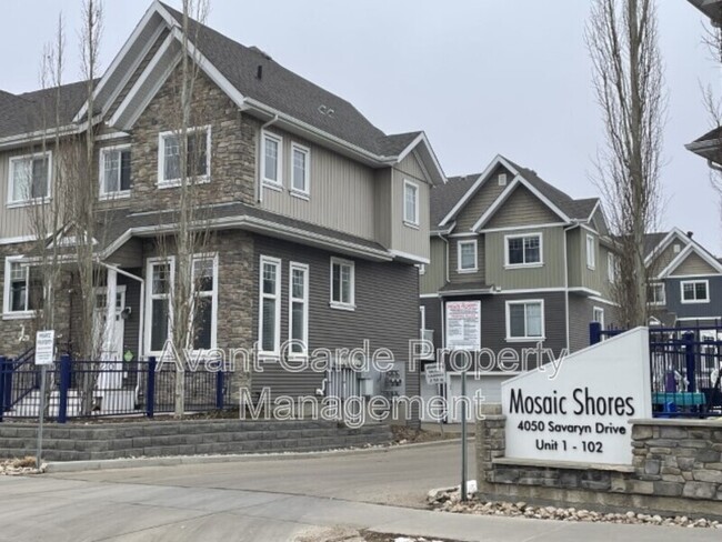 property at 4050 Savaryn Dr SW