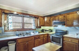 1180 Main St, Unit 1 in Margaretville, NY - Building Photo - Building Photo