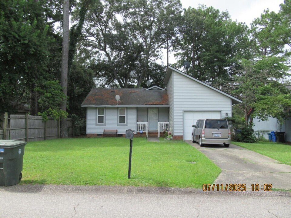 7307 Bass Dr in Fayetteville, NC - Building Photo