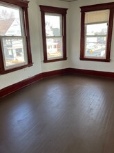 109 Barker St, Unit 2 in Hartford, CT - Building Photo - Building Photo