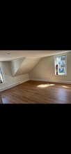 79 School St, Unit 2 in North Attleboro, MA - Foto de edificio - Building Photo