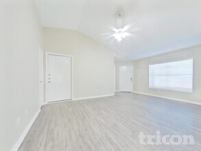 3151 Kelling St in Houston, TX - Foto de edificio - Building Photo