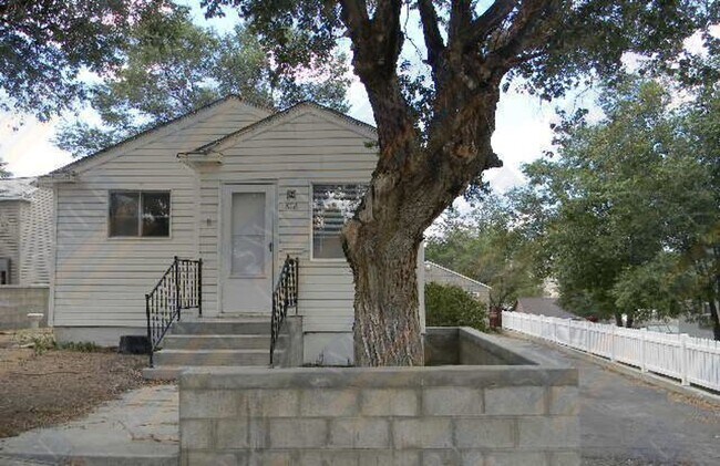 816 Walnut St in Rock Springs, WY - Foto de edificio - Building Photo