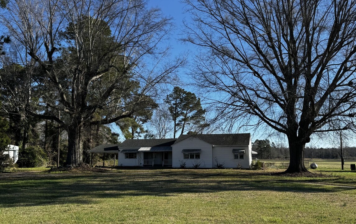 5970 US Hwy 17 in Vanceboro, NC - Building Photo