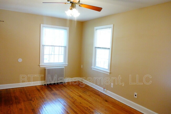 8401 Greenwood Ave in Silver Spring, MD - Building Photo - Building Photo