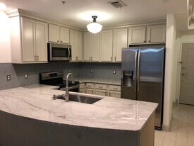 251 Mattie M Kelly Blvd in Destin, FL - Building Photo