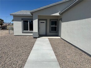 1705 Talc Rd in Bullhead City, AZ - Building Photo - Building Photo