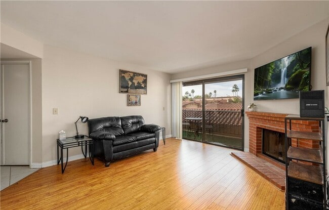 12290 Corte Sabio in San Diego, CA - Building Photo - Building Photo
